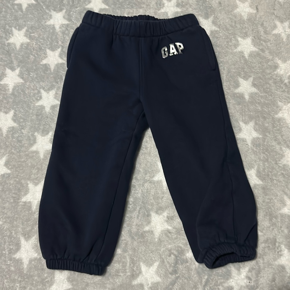 sweatpants